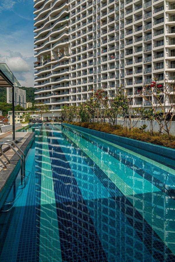 Fantasy Funland Retreat By The Only Bnb Tanjung Tokong Exterior foto